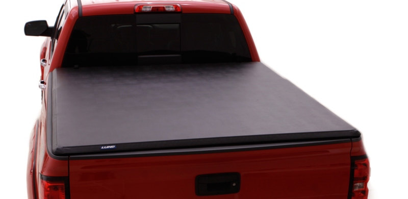Lund 16-23 Toyota Tacoma (5ft. Bed) Hard Fold Tonneau Cover – Black
