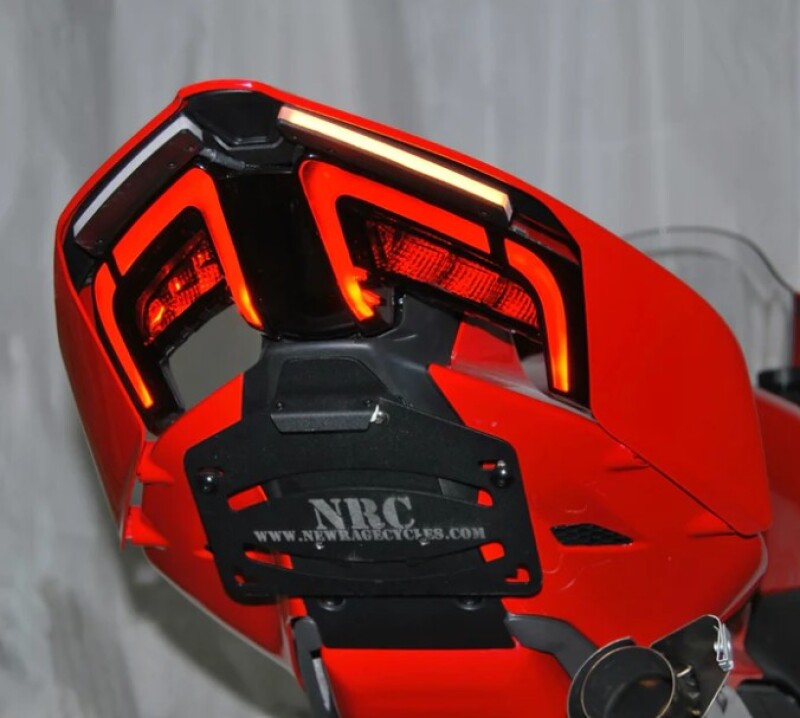 New Rage Cycles 25+ Ducati V4 Panigale/V4 Streetfighter Fender Eliminator – Tucked