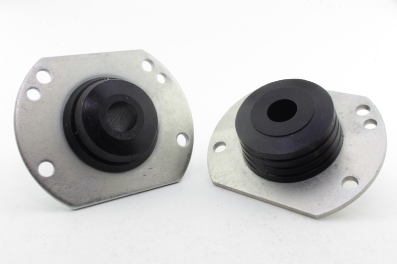 Whiteline Plus 10/02-8/06 Pontiac GTO 8cyl Front Radius Rod - Shim Adjustable Caster Kit