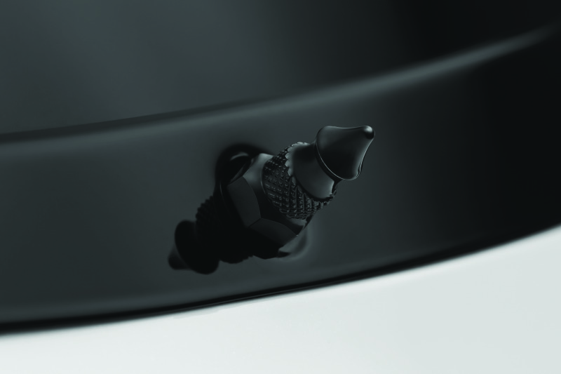 Kuryakyn Windshield Mount Spikes 1/4-20X5/8in 96-13 FLH Touring Black