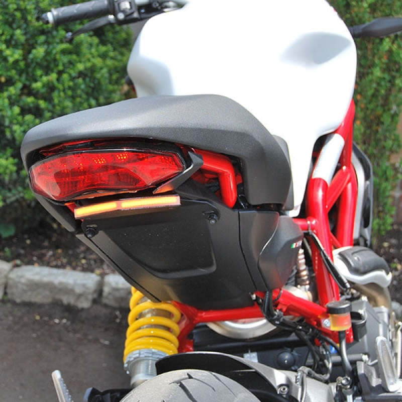 New Rage Cycles 17+ Ducati Monster 797/1200/Anniversario Fender Eliminator Kit – Amber