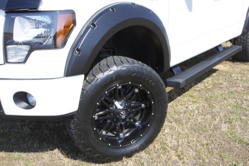 Lund 14-17 Toyota Tundra RX-Rivet Style Textured Elite Series Fender Flares – Black (4 Pc.)