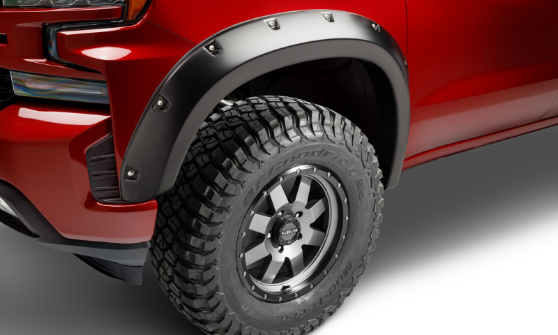 Bushwacker 22-23 Chevrolet Silverado 1500 (Ex. ZR2) Pocket Style Fender Flares 2pc Front – Black
